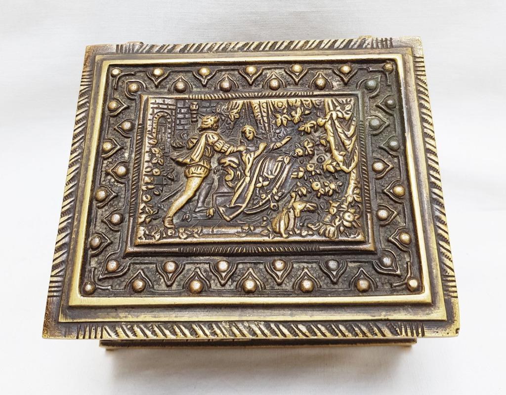 Coffret à bijoux scènes classiques en bronze., Enlèvement ou Envoi, Bronze