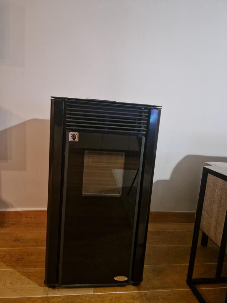 15 kw Pelletkachel, Huis en Inrichting, Kachels, Zo goed als nieuw, Vrijstaand, Pelletkachel, Overige brandstoffen, Ophalen