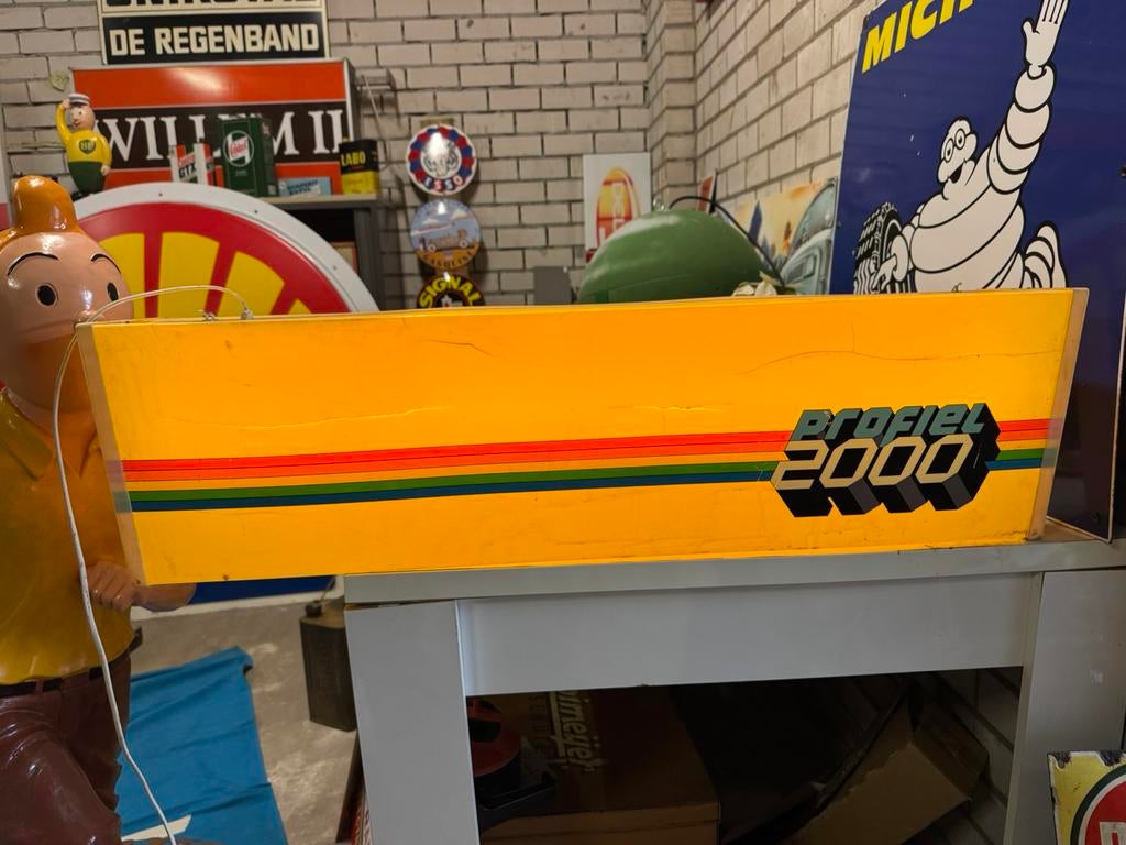 Profiel 2000 vintage oude reclame lichtbak, Verzamelen, Ophalen, Gebruikt, Lichtbak of (neon) lamp