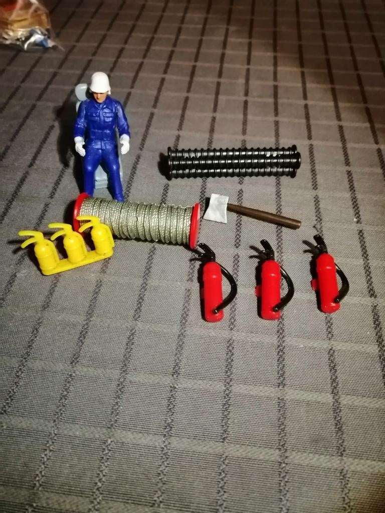 Onderdelen 1/24, Ophalen of Verzenden, Zo goed als nieuw