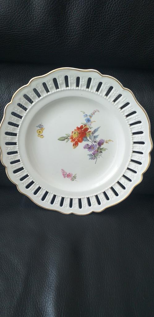 Meissen//Assiette d'armoire ancienne, Enlèvement ou Envoi