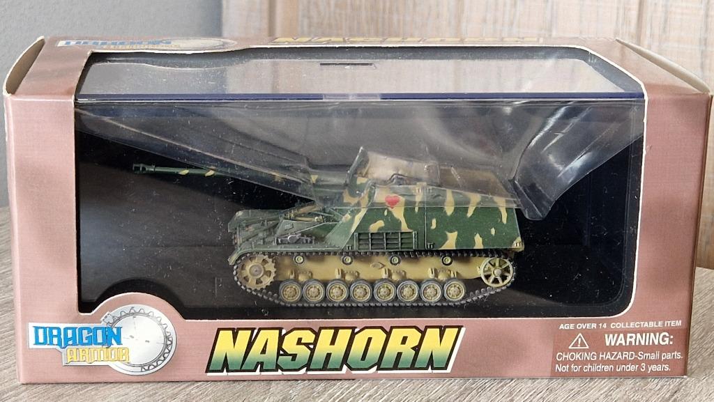 Dragon Armor 60188 Nashorn Eastern Front 1944 Abt.88 char, Enlèvement ou Envoi, Armée de terre, Miniature ou Figurine