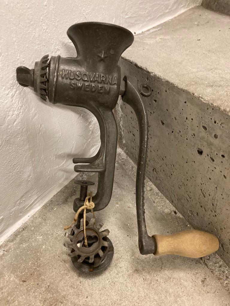 hachoir husqvarna a viande N1, Enlèvement