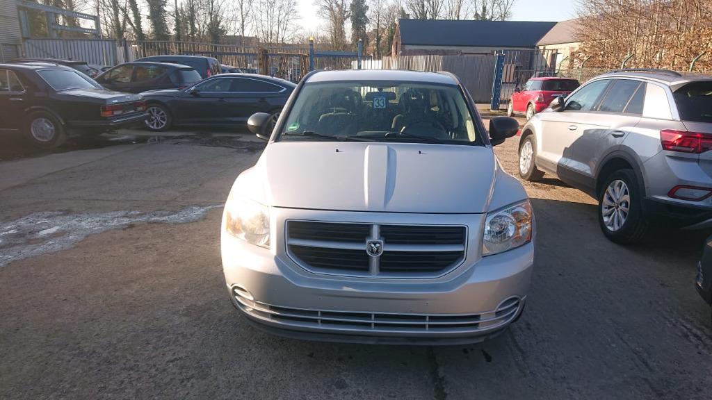 Dodge caliber 1800cc essence clim ja 137000km 2010 GARANTIE, Auto's, Voorwielaandrijving, Stof, Caliber, Elektrische ramen