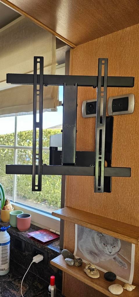 TV beugel Merk Vogel's, Ophalen