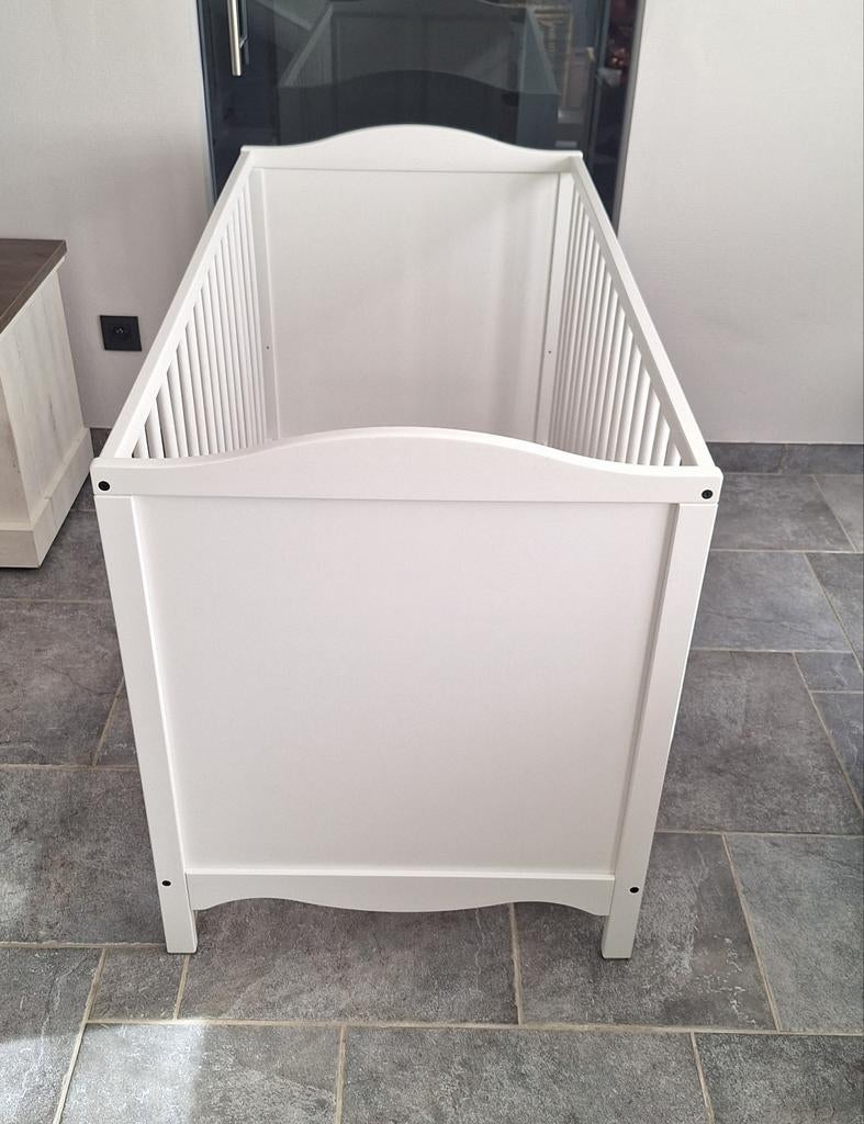 Ikea babybed +matras + hoes, Kinderen en Baby's, Ophalen