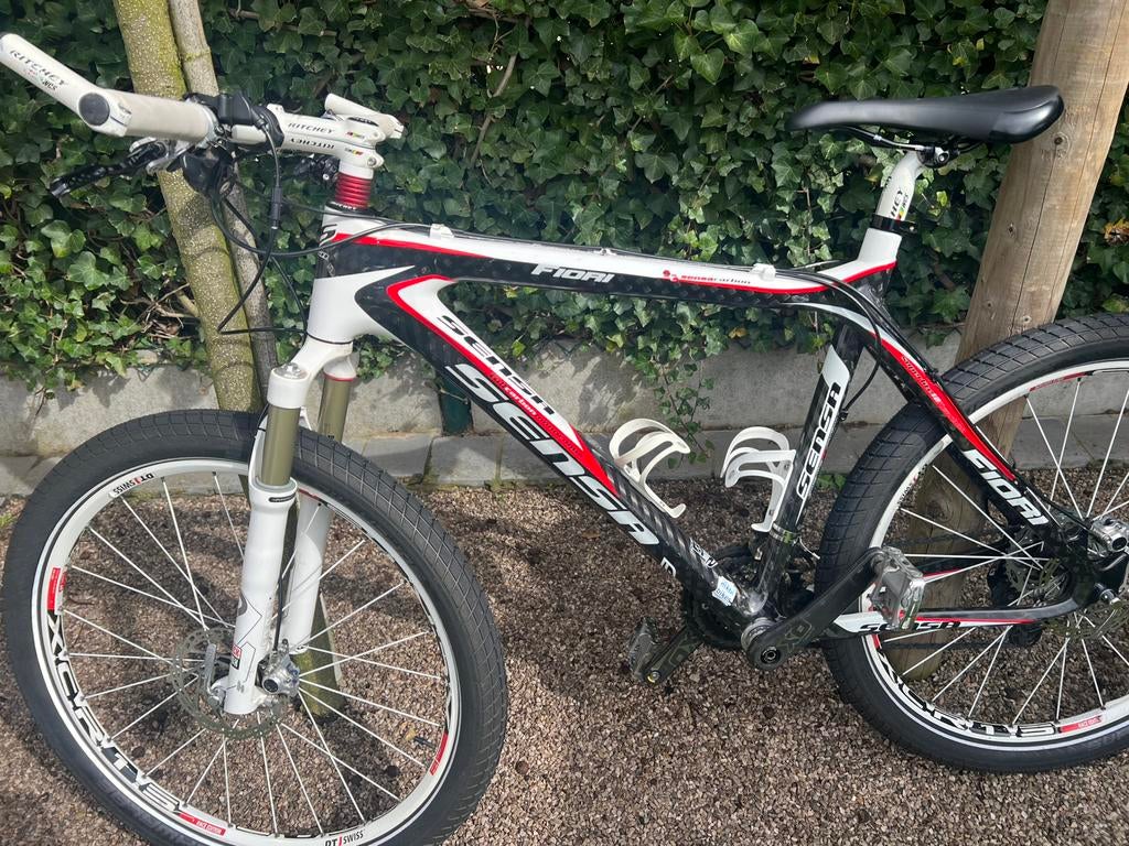 Moutainbike, Enlèvement, Comme neuf