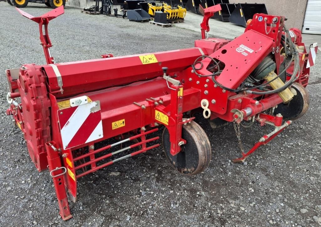 Grimme GF 400, Zakelijke goederen, Ophalen