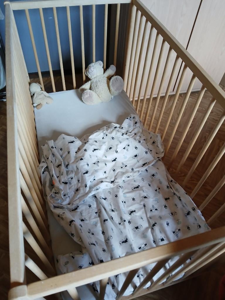 Babybedje en matras, Matelas, Moins de 70 cm, Enlèvement, Utilisé