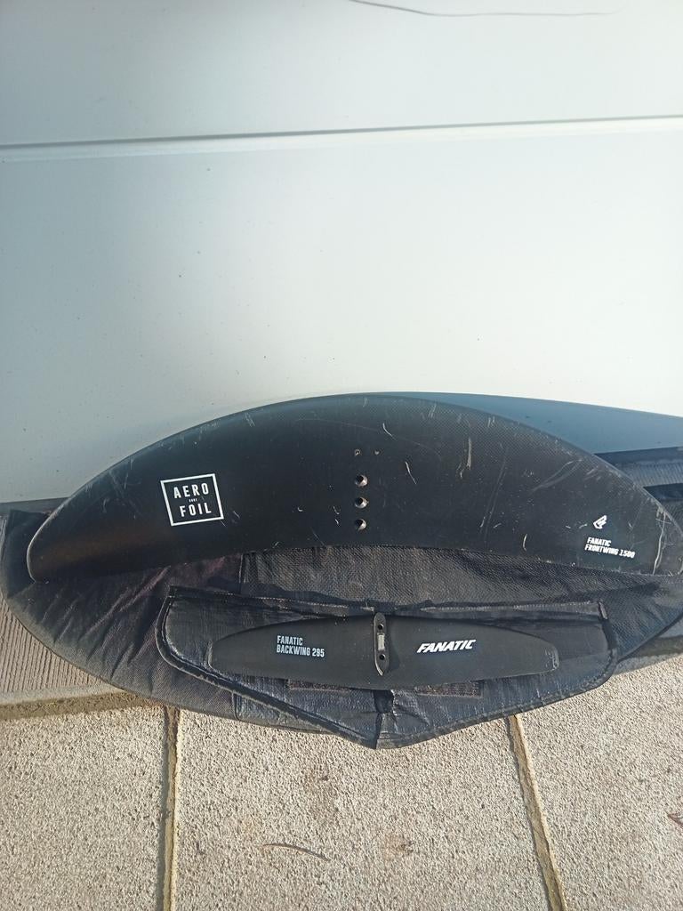 Foil Fanatic, Enlèvement