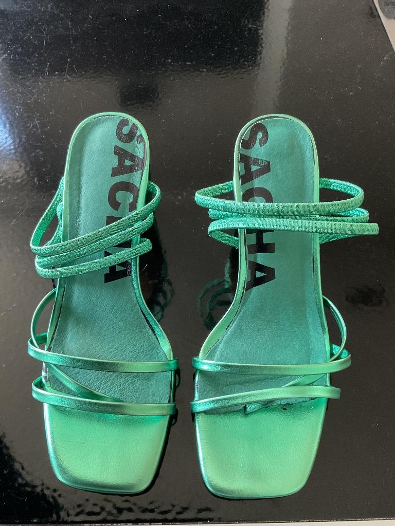 Sandalen Sacha groen maat 39, Zo goed als nieuw, Sacha, Groen, Sandalen of Muiltjes