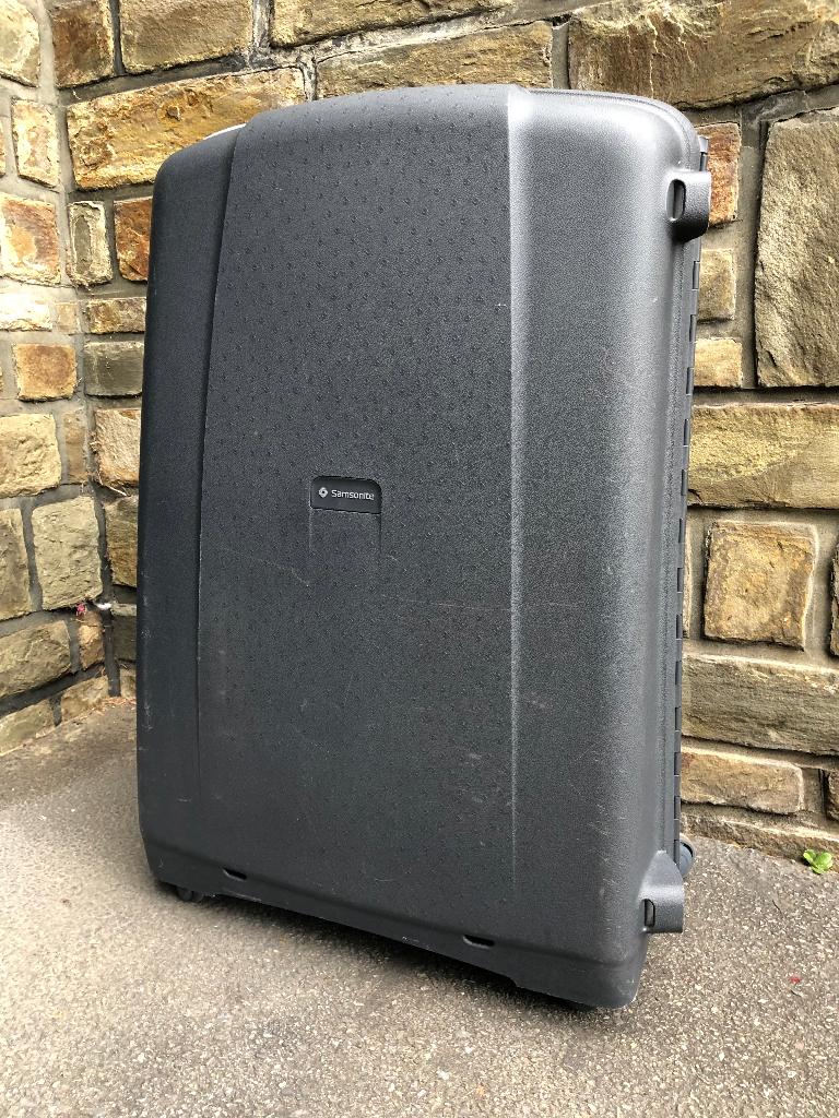 Samsonite, Enlèvement