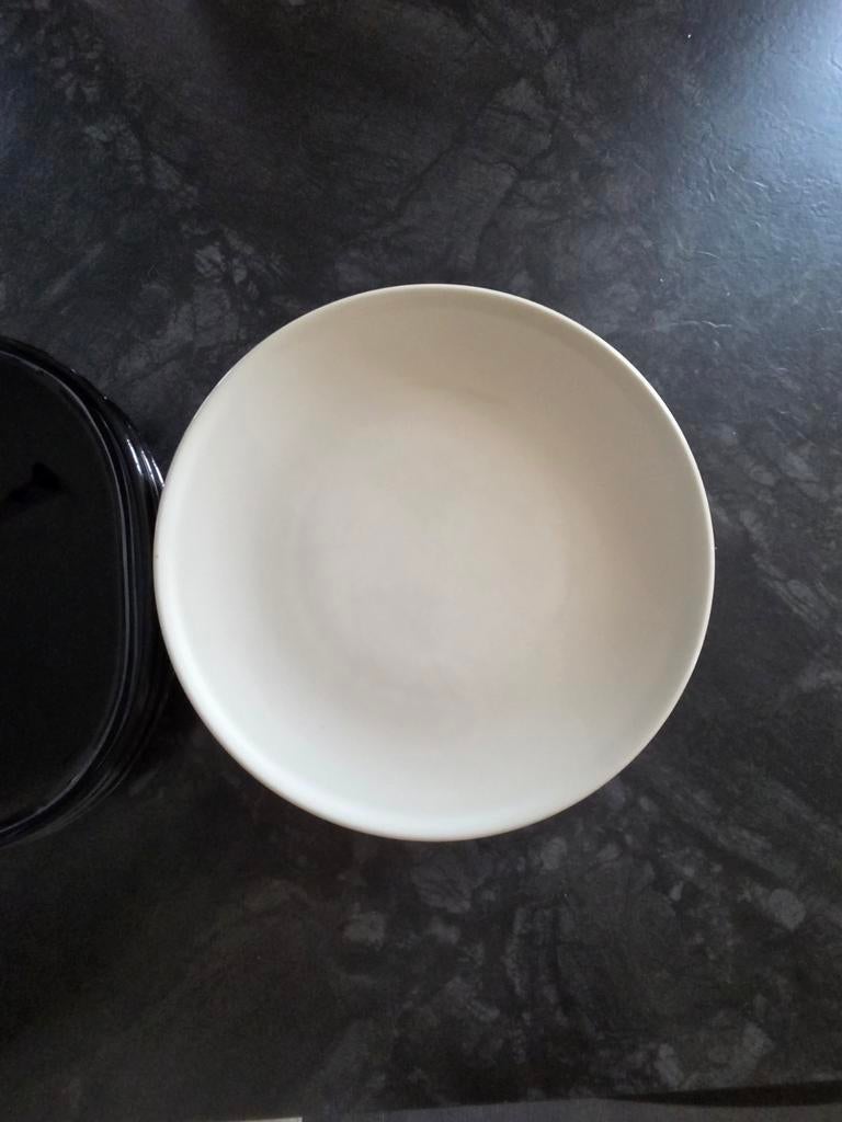 Gratis servies., Huis en Inrichting, Keuken | Servies, Ophalen of Verzenden, Bord(en)