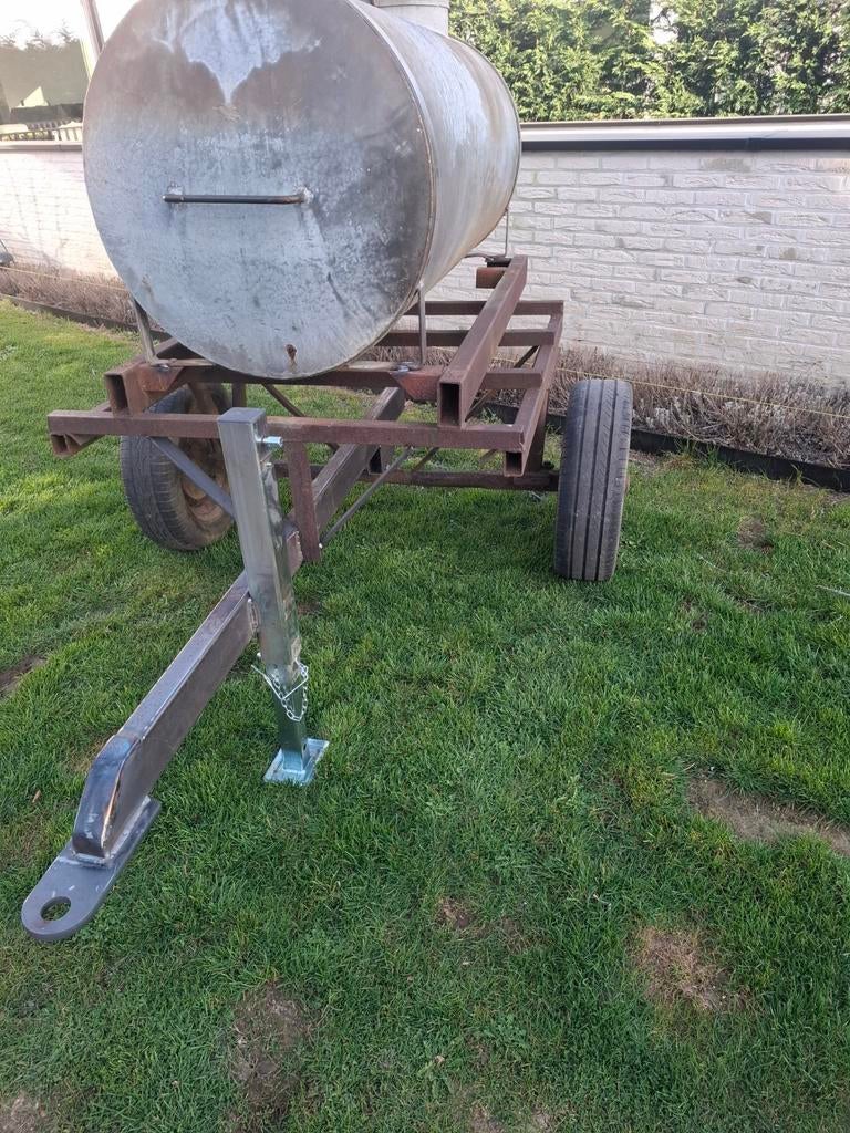 Waterton, Dieren en Toebehoren