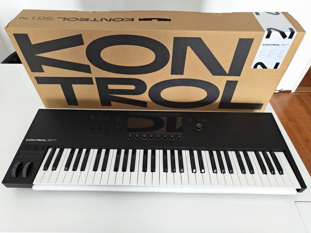 Clavier USB/MIDI Kontrol S61 MK3 de Native Instruments - NOU, Musique & Instruments, Claviers, Neuf, Enlèvement ou Envoi, Sensitif