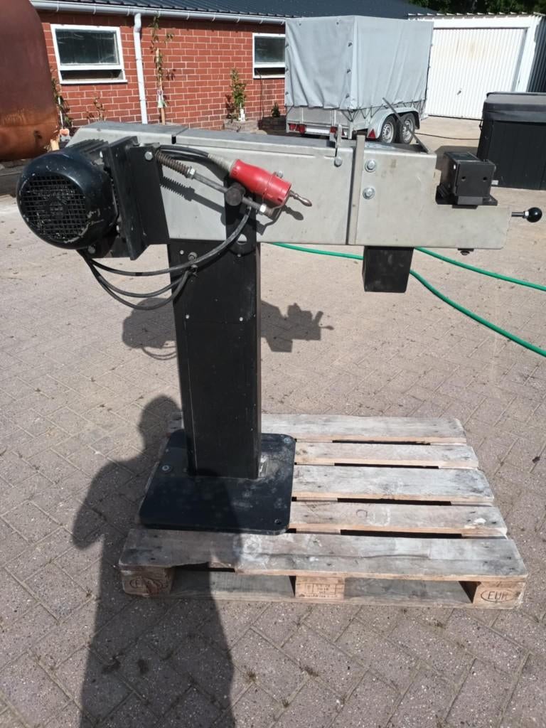 bandschuurmachine almi, Doe-het-zelf en Bouw, Gereedschap | Schuurmachines, Zo goed als nieuw, Bandschuurmachine, Ophalen