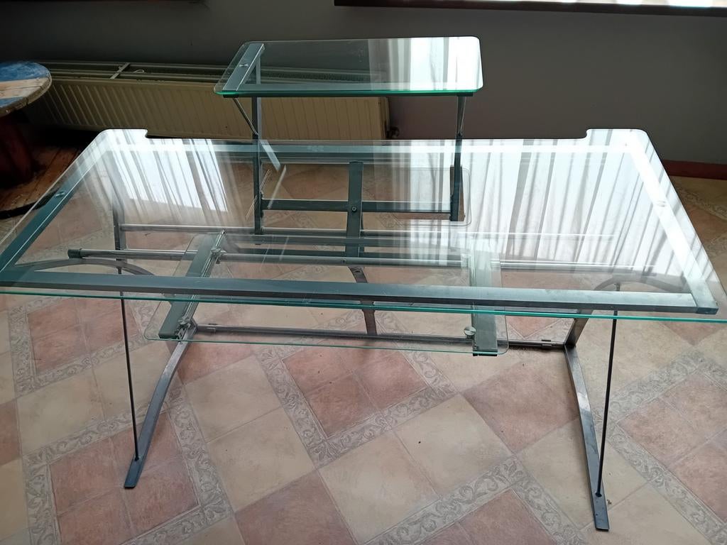 Glazen bureau mag weg voor klein prijsje, Huis en Inrichting, Ophalen, Zo goed als nieuw, Glas