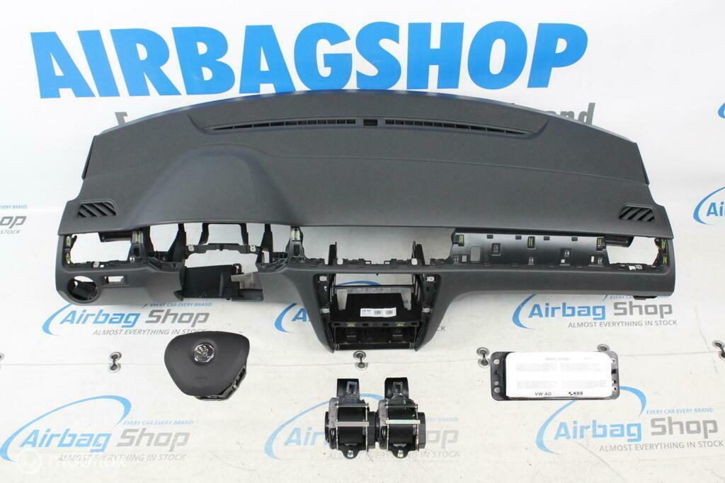 Airbag kit Tableau de bord avec cadre décoratif Skoda Rapid, Enlèvement ou Envoi, Utilisé