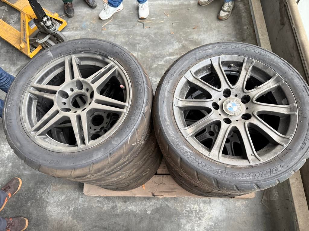 8 x 16” velgen met semi slicks voor Bmw - steek 5 x 120, Auto-onderdelen, Banden en Velgen, Ophalen, Band(en)