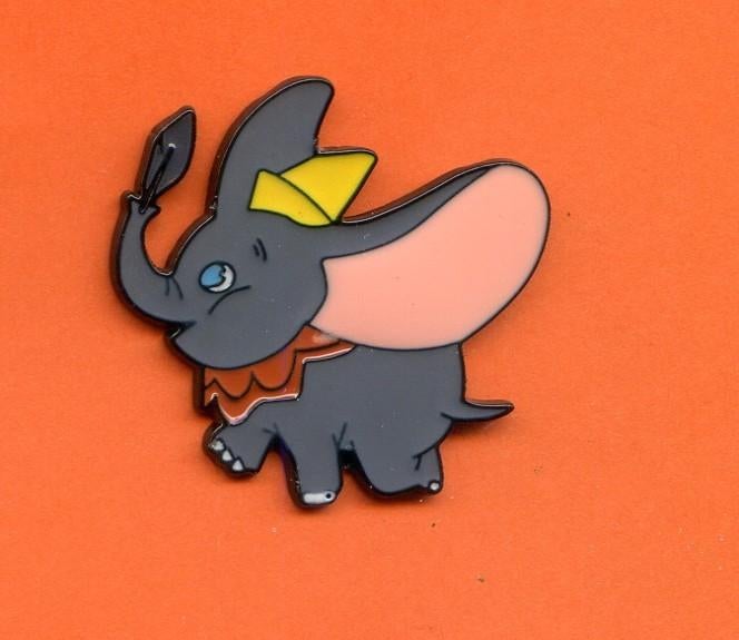 Rare pins dumbo elephant disney t371, Verzenden, Zo goed als nieuw, Figuurtje, Speldje of Pin