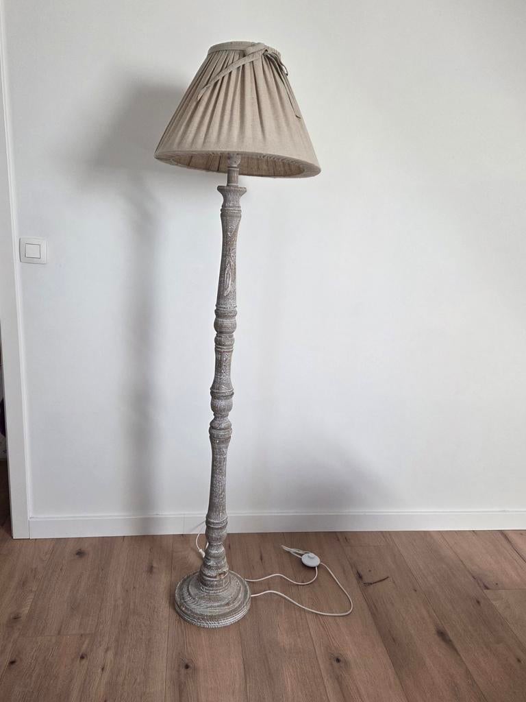 Landelijke staanlamp lampadaire, Huis en Inrichting, Ophalen, Hout, Landelijk, 150 tot 200 cm