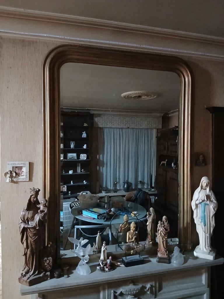 Antieke spiegel, Enlèvement