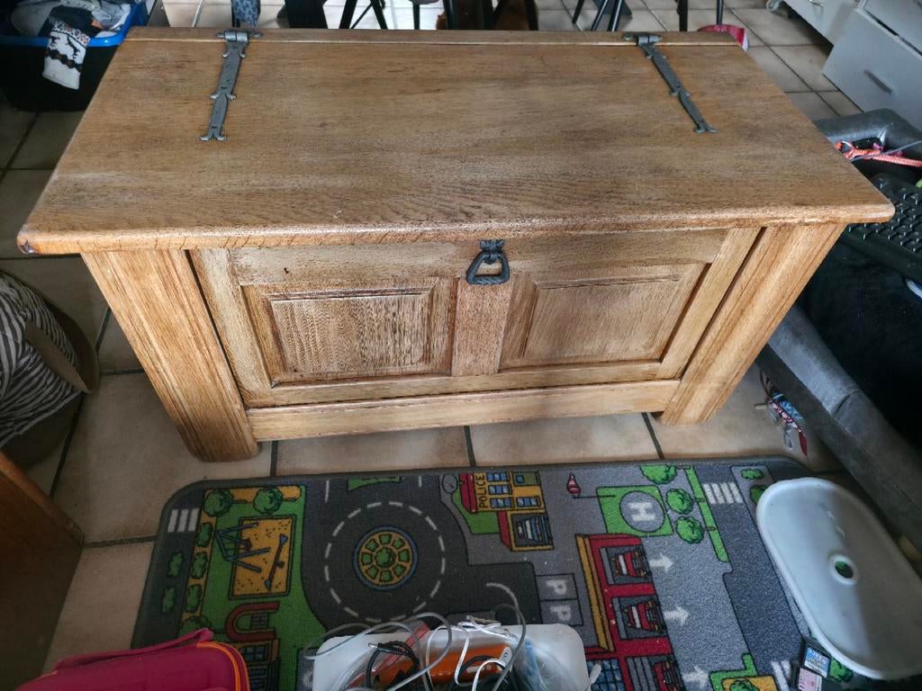 Rustieke massief eikenhouten kist — opberg-/salontafel, Ophalen, Eikenhout