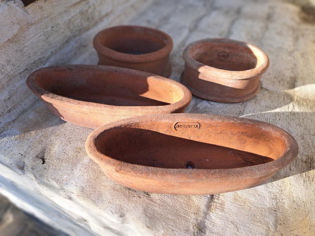 4 originele handgemaakte impruneta bloempotten, Tuin en Terras, Bloempotten, Ophalen, Zo goed als nieuw