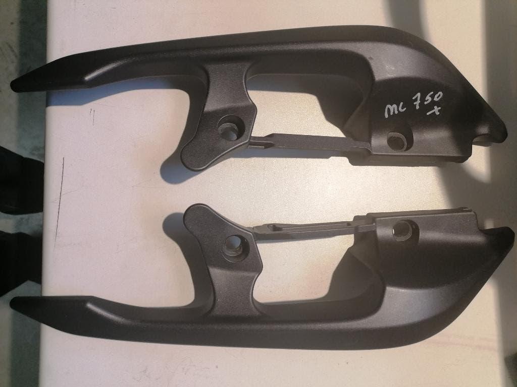 KAWASAKI 650 ER6N 2012 -2016 poignées passager origines impe, Ophalen, Zo goed als nieuw