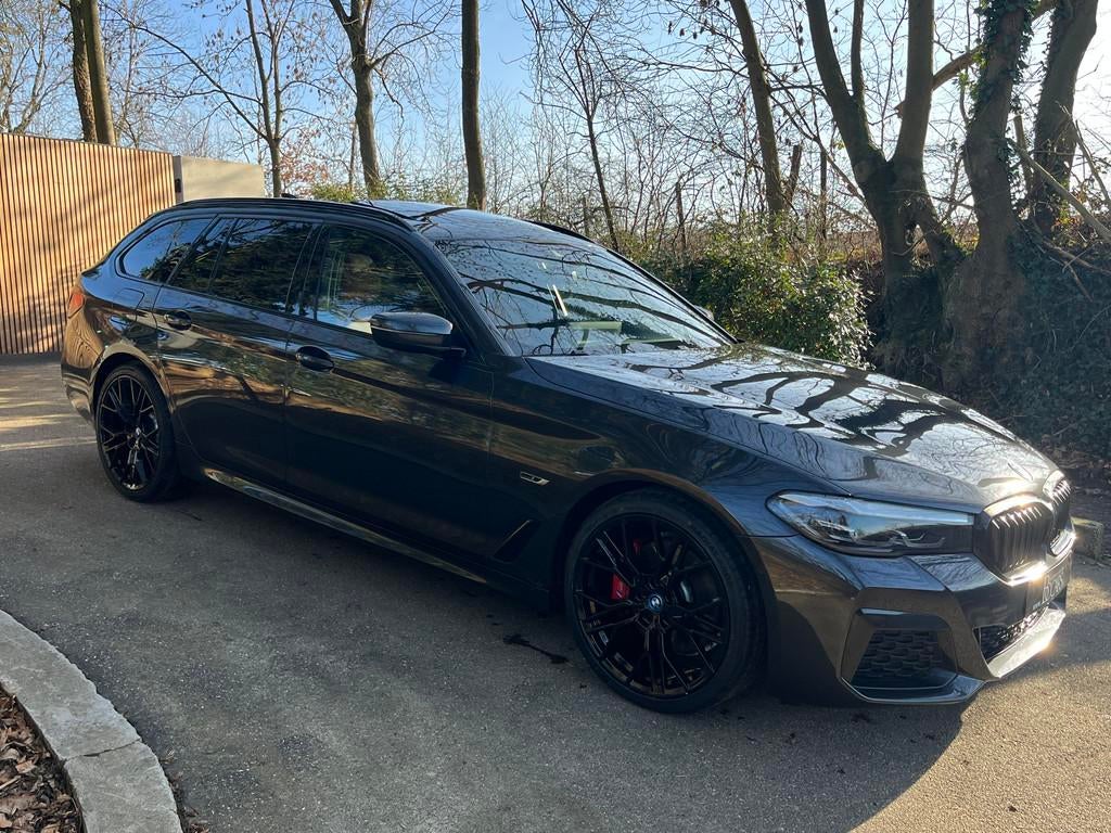 BMW 530 LCI M-Pakket-Panodak-Cockpit Pro-Head Up-20", Auto's, BMW, Automaat, Achterwielaandrijving, Euro 6, 4 cilinders