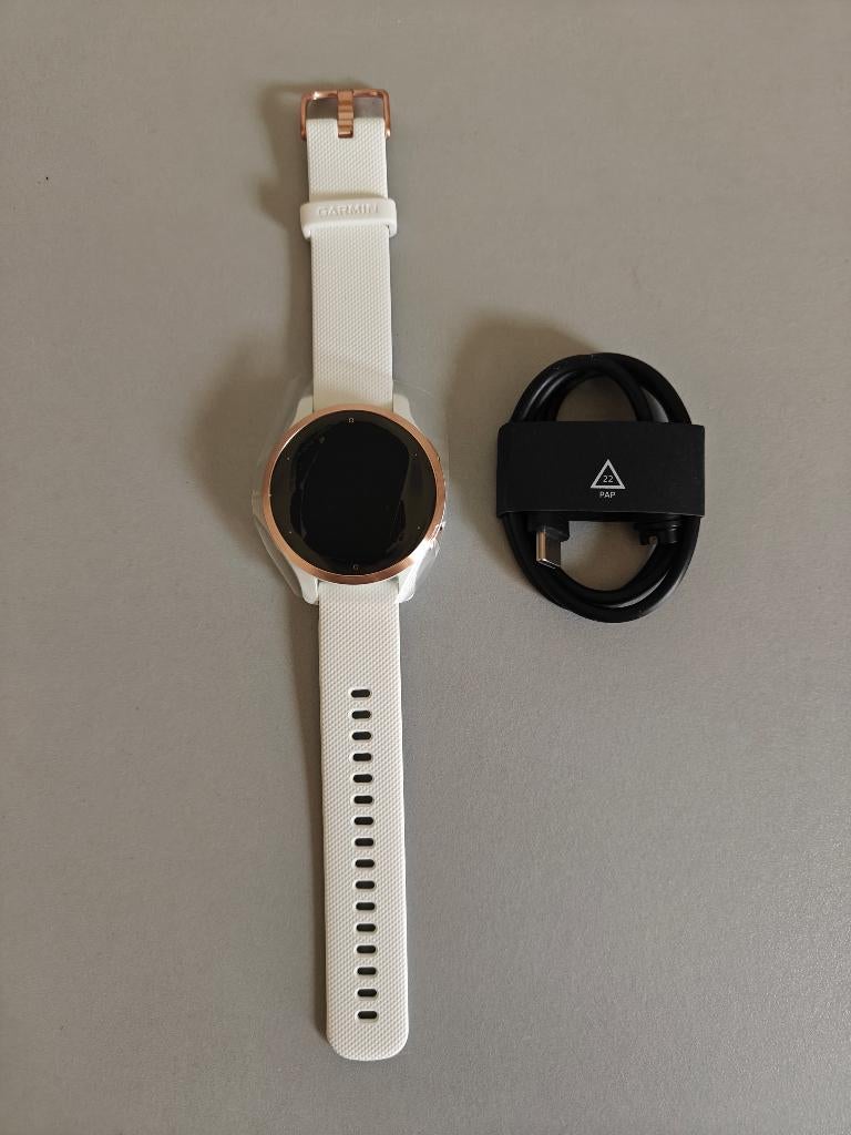 Garmin Venu 2s - Rose Gold, Bijoux, Sacs & Beauté, Montres de sport, Neuf, Blanc, Distance, Bandage calorique, État, GPS, Battement de coeur