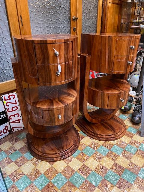 Set van 2 Art Deco nachttafeltjes Beamont, Ophalen