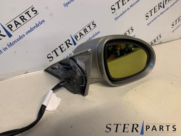 Buitenspiegel rechts van een Mercedes CLS-Klasse, Auto-onderdelen, Spiegels, 12 maanden garantie, -, Nieuw, Ophalen of Verzenden