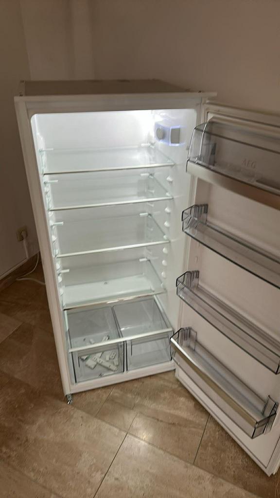 Frigo encastrable AEG, Electroménager, Réfrigérateurs & Frigos, Comme neuf, Enlèvement
