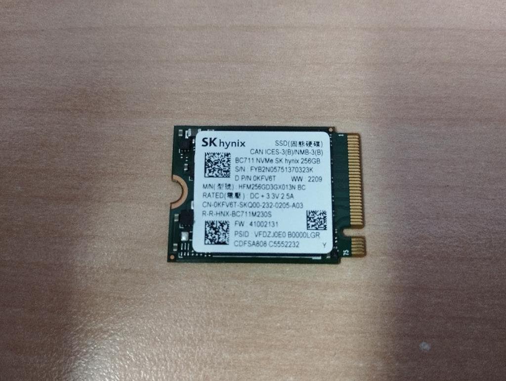 SK Hynix 256GB NVME SSD-harde schijf, Computers en Software, Harde schijven, Ophalen, 256GB, SSD, Zo goed als nieuw
