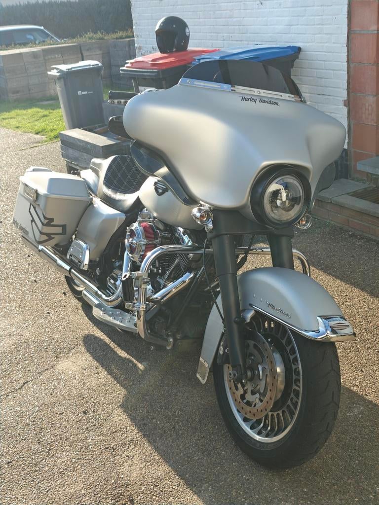 Harley davidson ultra glide, Enlèvement