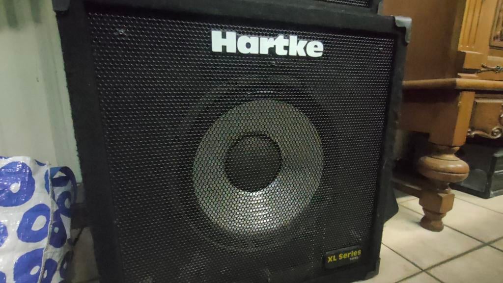 Hartke basscab 15 inch, Ophalen