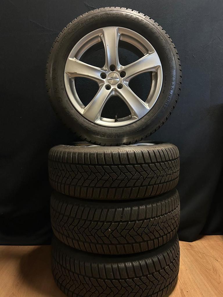Subaru 5x100 Velgenset 17INCH + ZGAN Dunlop winterbanden, Auto-onderdelen, Banden en Velgen, Banden en Velgen, Personenwagen, Gebruikt