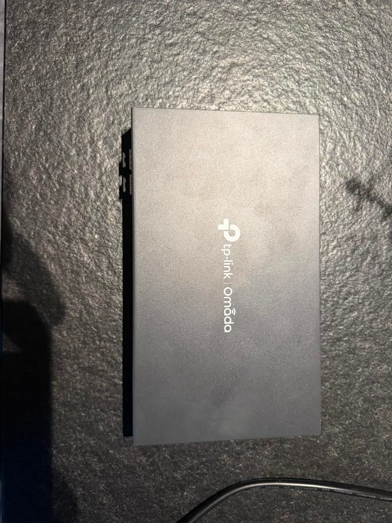 TP-Link ER7212PC te koop – 1 jaar oud – in topstaat, Enlèvement ou Envoi, Utilisé