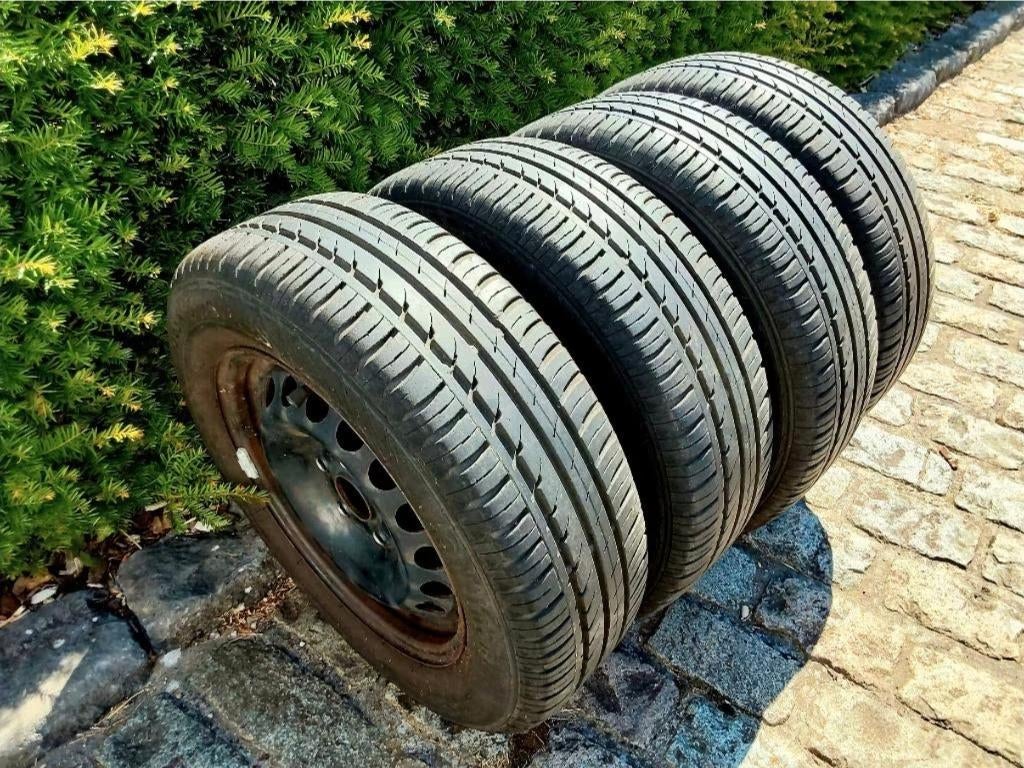 Roues été 195/65-15 Seat, Skoda et VW, Autos : Pièces & Accessoires, Pneus & Jantes, Pneus et Jantes, Pneus été, 15 pouces, 195 mm