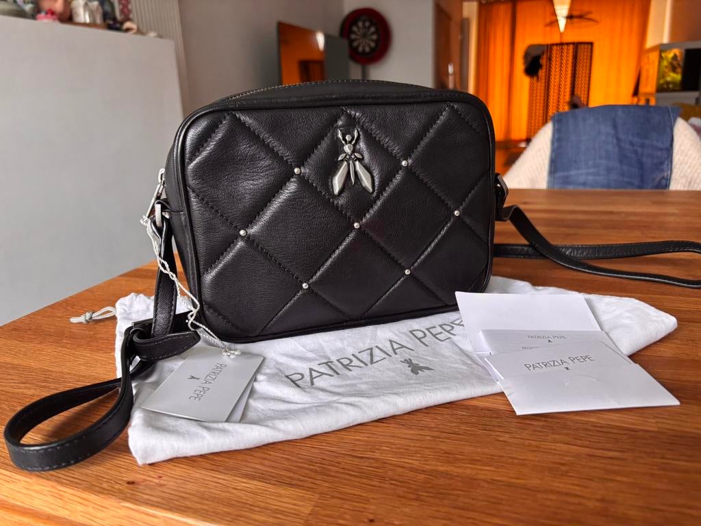 Tas van Patrizia Pepe, Handtassen en Accessoires, Tassen | Damestassen, Ophalen of Verzenden, Zo goed als nieuw, Zwart