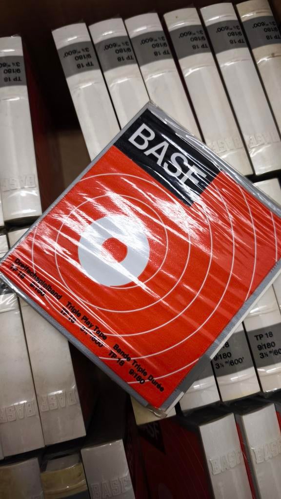 28 Nieuwe Geseald tape Reels BASF NIEUW, Audio, Tv en Foto, Bandrecorder, Ophalen