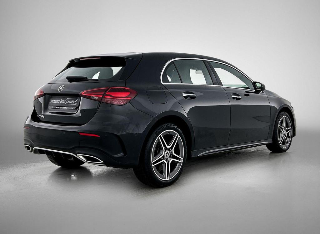 Mercedes-Benz A-klasse 250 e Hatchback AMG Line Verwarmde Ze, Stof, Gebruikt, 4 cilinders, 16 kWh