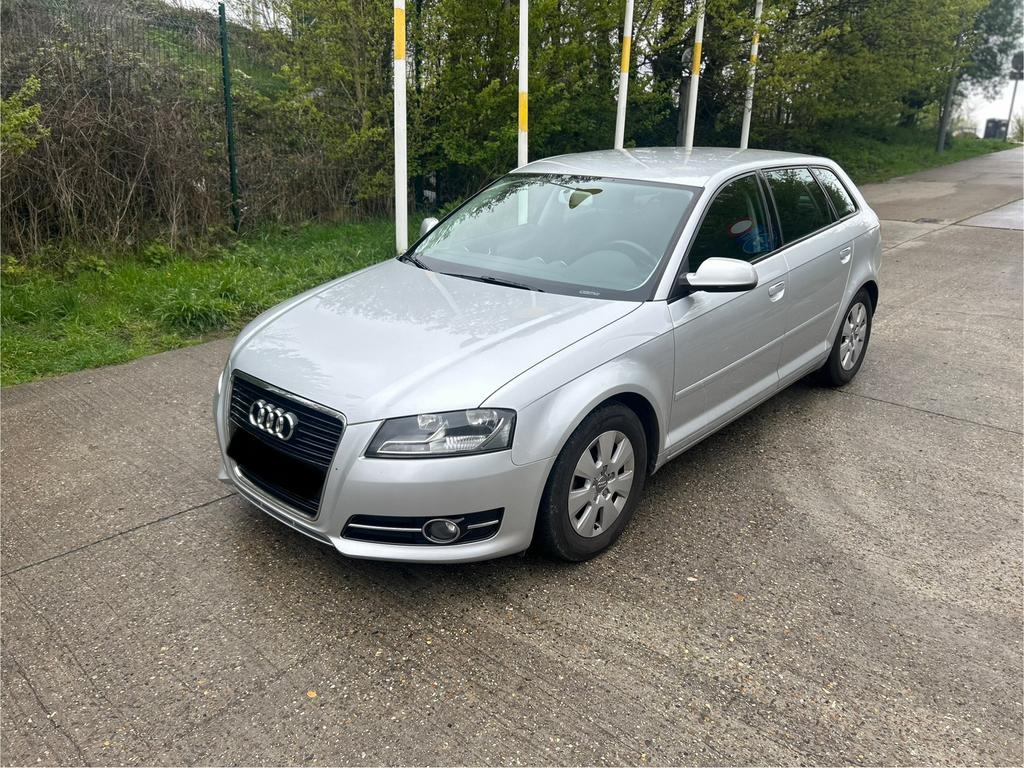 Audi A3 1.6tdi euro5 in topstaat (alle facturen aanwezig), Auto's, Audi, Diesel, Particulier, Cruise Control, Te koop
