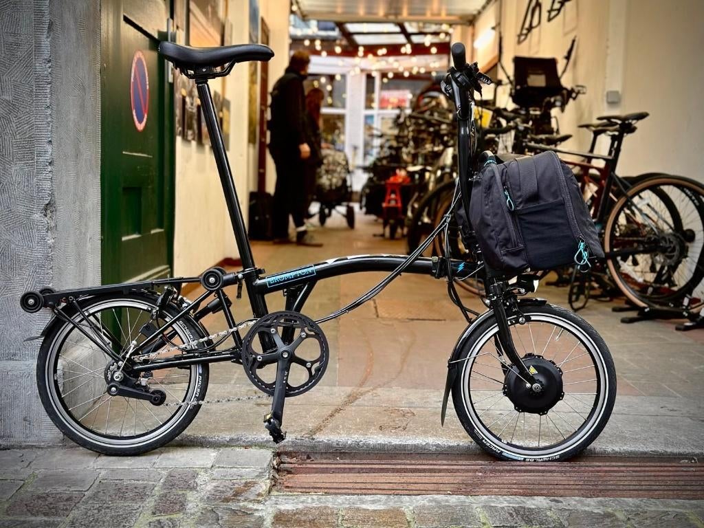 BROMPTON ELECTRIC C-LINE BLACK, Vitesses, Enlèvement, Utilisé, Totalement pliable