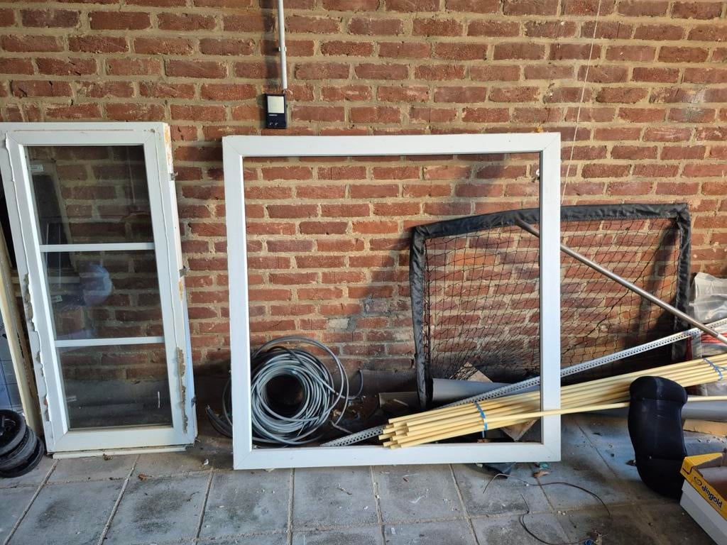 Cadres divers, Bricolage & Construction, Châssis & Portes coulissantes, Châssis de fenêtre, Synthétique, Enlèvement, Utilisé