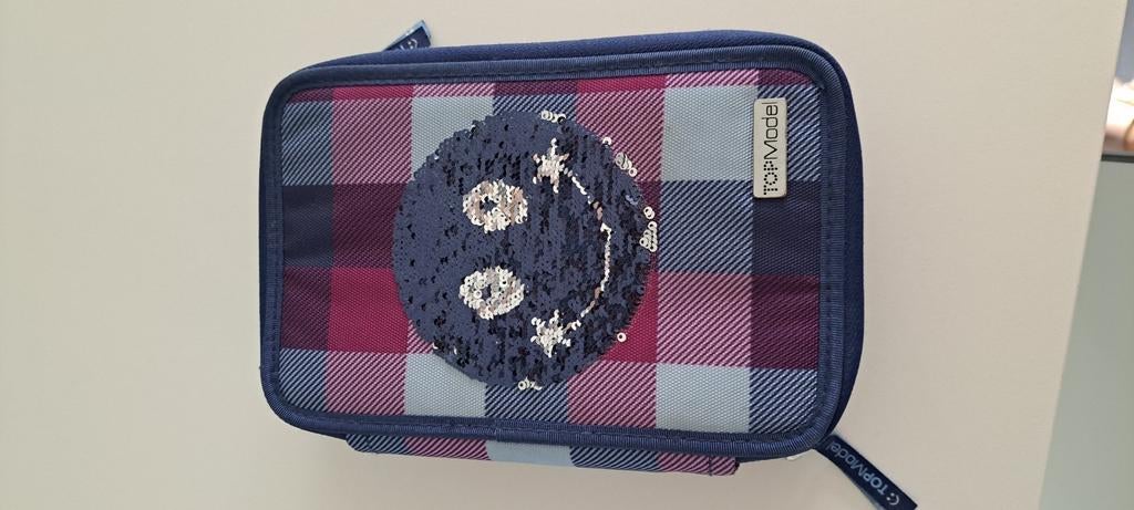 Topmodel pennenzak, Ophalen, Gebruikt