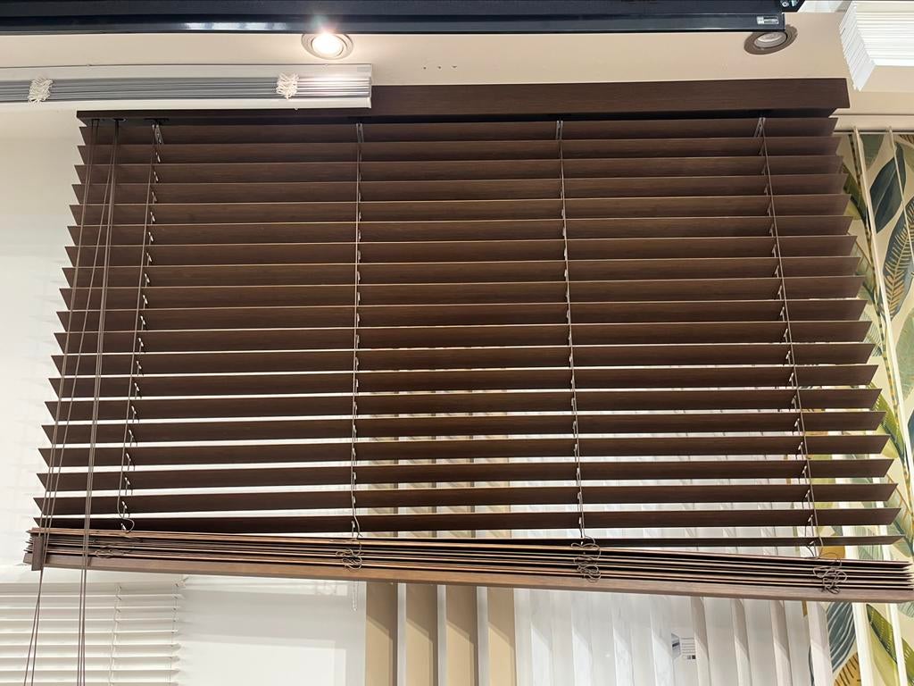 Diaz store vénitien NEUF, Maison & Meubles, Ameublement | Rideaux & Stores à lamelles, Neuf, 200 cm ou plus, 150 à 200 cm, Brun