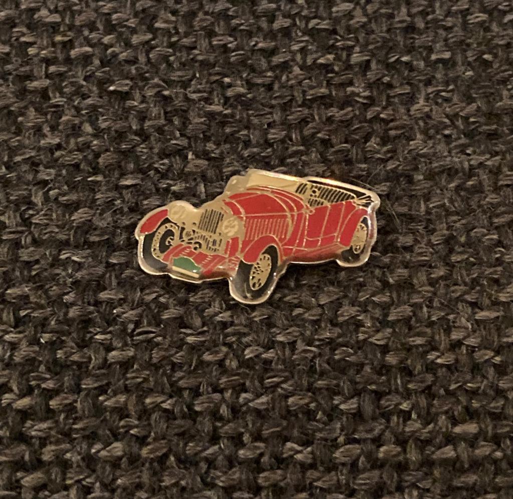 PIN - ROLLS ROYCE - AUTO - CAR - VOITURE - OLDTIMER, Verzenden, Gebruikt, Transport, Speldje of Pin