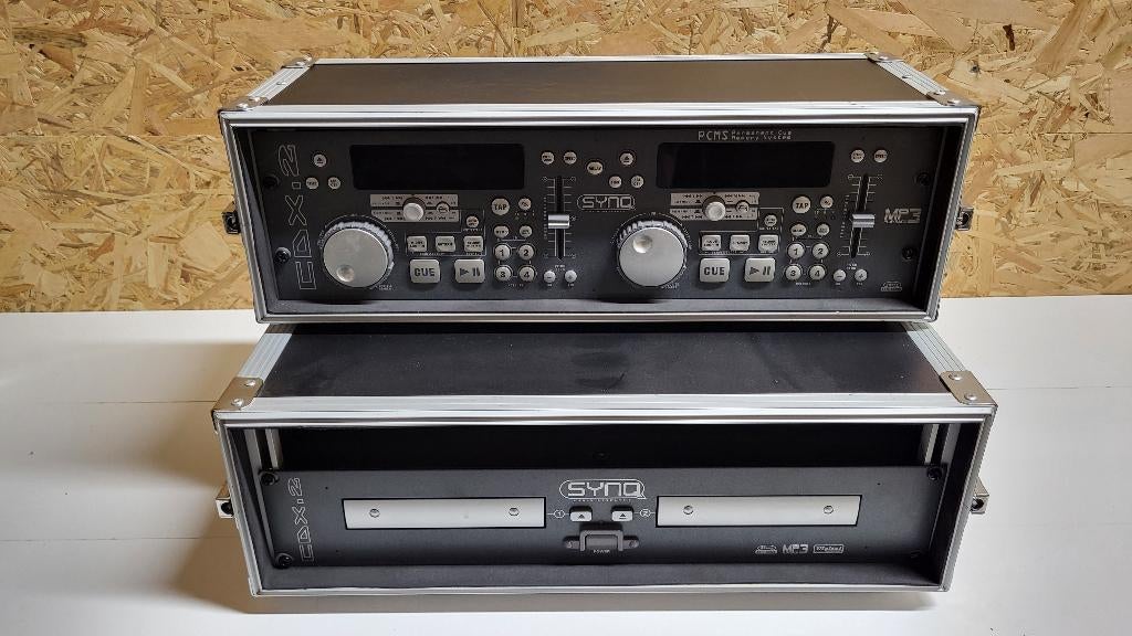 Synq CDX-2 dubbele CD speler in flightcase, Audio, Tv en Foto, Cd-spelers, Gebruikt, Overige merken, Ophalen
